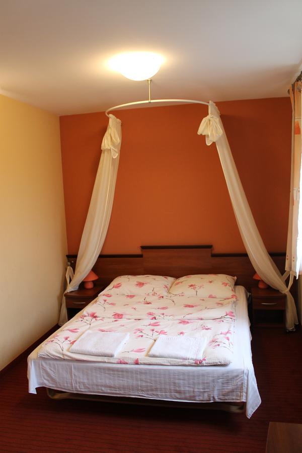Hotel Vanillia Kluki  Esterno foto
